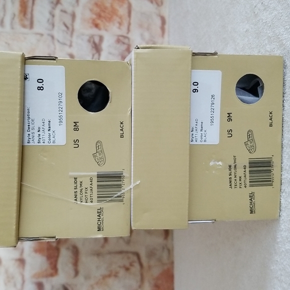 New Michael Kors Janis Slide Sandals - Picture 11 of 11